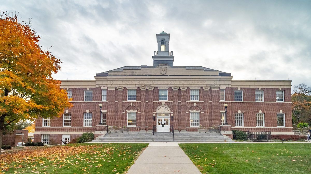 New Canaan Town Hall in autumn